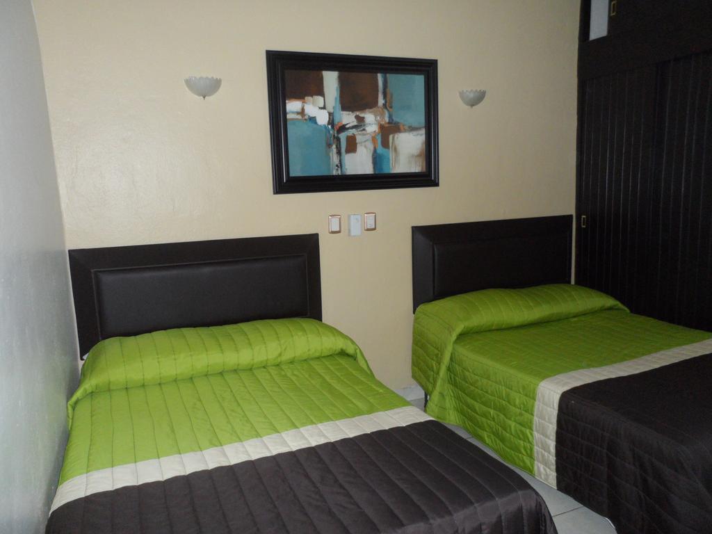 Hotel Fernando Tuxtla Gutiérrez الغرفة الصورة